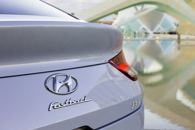 All-New i30 Fastback detail (1)
