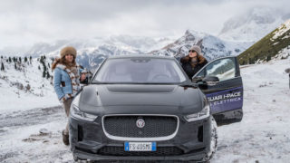 Con la Jaguar I-Pace, 100% elettrica, sui quattro passi delle Dolomiti