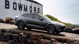 Un’Aston Martin dai sapori forti… e dall’esperienza unica