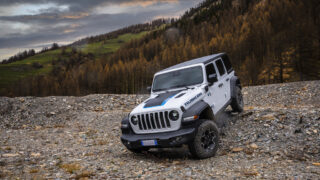 Nuova Wrangler 4xe