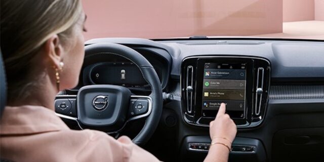 Volvo XC40 Recharge P8