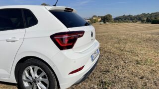 nuova volkswagen polo posteriore