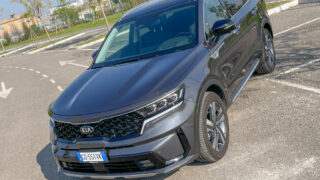 kia sorento plug in hybrid esterni