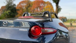 mazda mx5 2021 faro posteriore destro