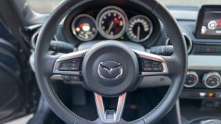 mazda mx5 2021 volante