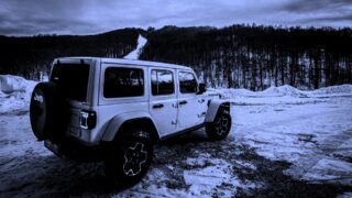 wrangler 4xe bianco e nero