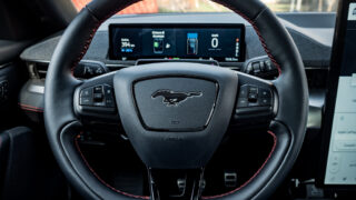 Ford Mustang Mach-E volante
