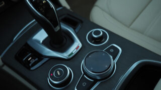 alfa romeo stelvio 6c villa deste cambio