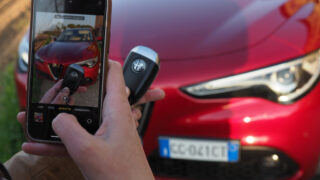 alfa romeo stelvio 6c villa deste dettaglio foto