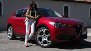 alfa romeo stelvio 6c villa deste donna laterale