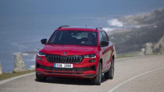 skoda karoq curva
