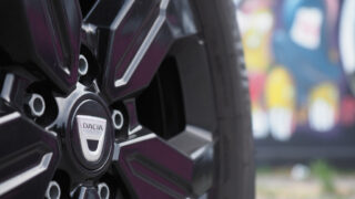 dacia duster extreme dettaglio cerchione