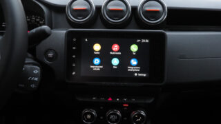 dacia duster extreme touchscreen
