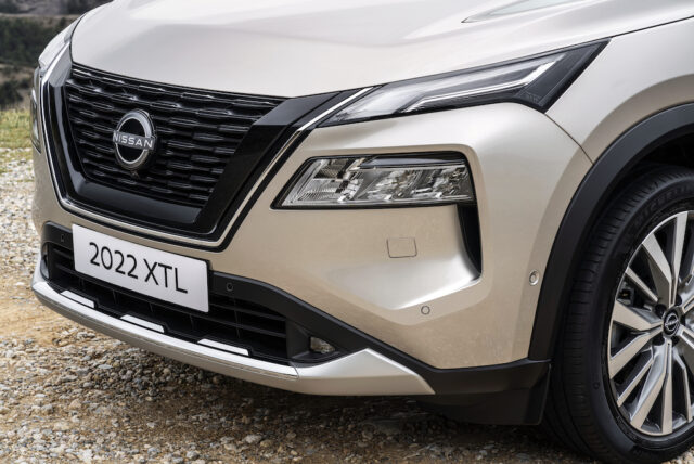 Nissan Xtrail dettaglio luce