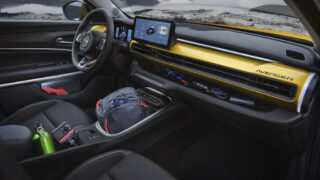 Jeep Avenger elettrico interni