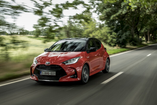 Macchine femminili Toyota Yaris