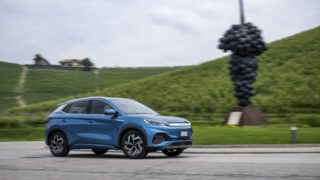 BYD ATTO 3 grappolo