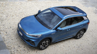 BYD ATTO 3 sopra