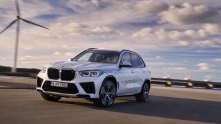 BMW iX5 Hydrogen eolico