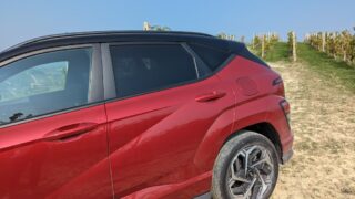 Hyundai Kona Hybrid spoiler