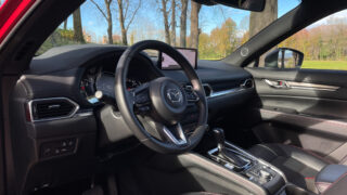 Mazda CX 5 Homura volante
