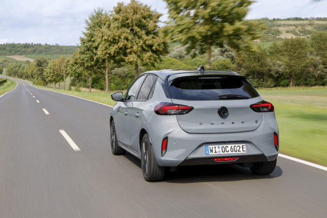 Opel Corsa posteriore