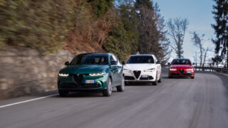 Alfa Romeo Tributo Italiano sorpasso