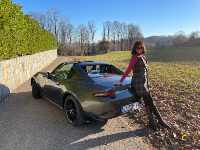 Mazda MX 5 RF posteriore Chiara