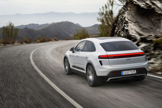 Porsche Macan elettrica panning