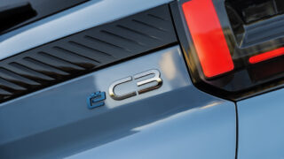 Nuova Citroen Ë-C3 badge