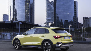 Audi A3 allstreet laterale alba