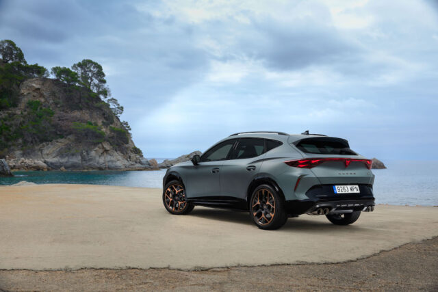 Cupra Formentor mare