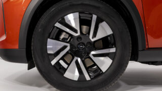 Opel Frontera ruota