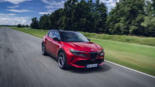 Alfa Romeo Junior Veloce Pista Panning Laterale