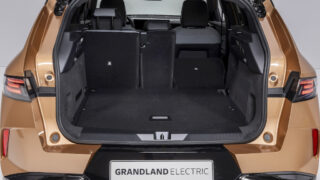 Opel Grandland bagagliaio