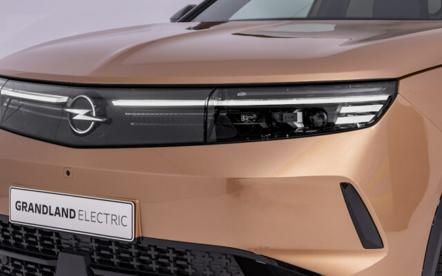 Opel Grandland luci