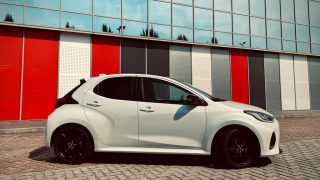 Mazda 2 Hybrid 2024 laterale