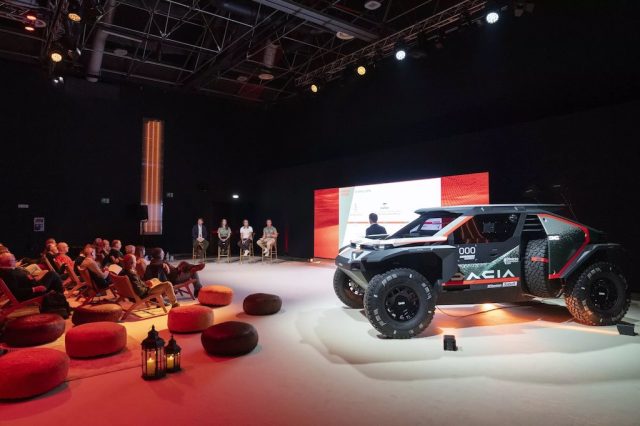 Dacia Dakar presentazione