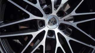 Porsche Macan Turbo elettrica dettaglio2
