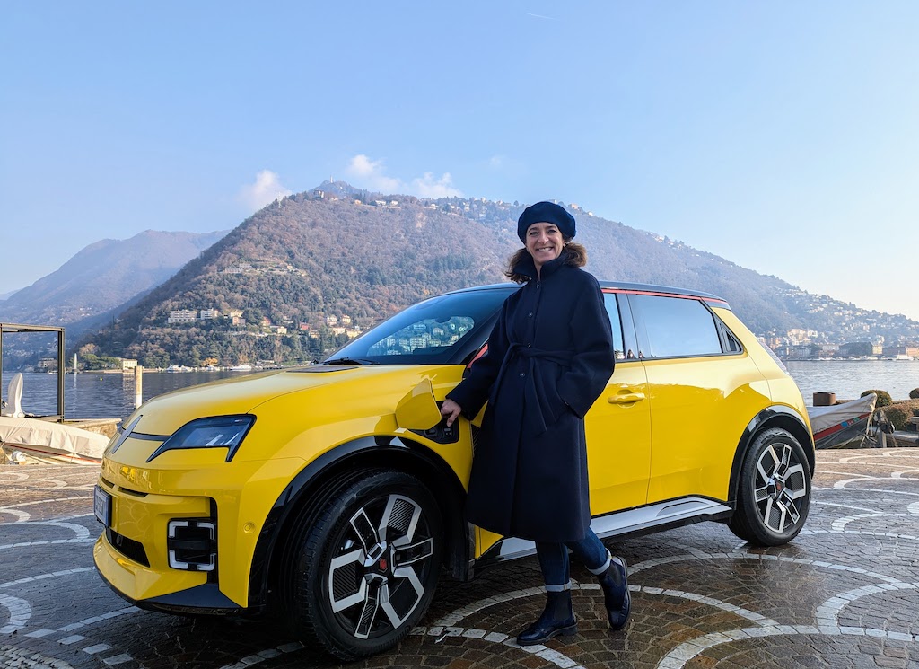 Renault 5 e-tech electric cover