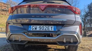 Cupra Terramar VZ plug-in hybrid 272 cv retro