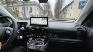 Hyundai Inster cruscotto