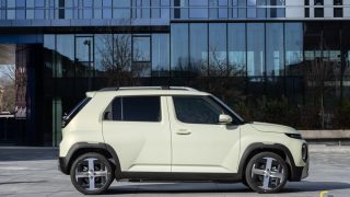 Hyundai Inster laterale