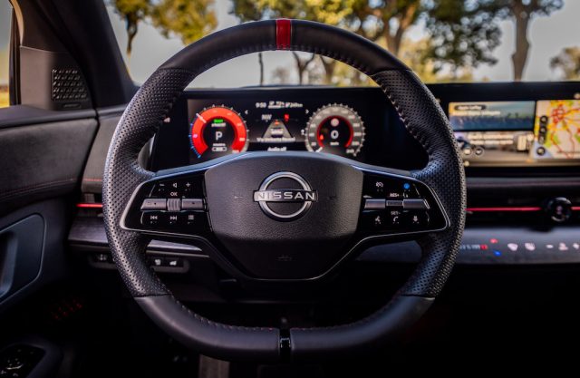 Nissan Ariya NISMO interno