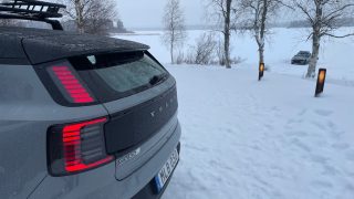 Volvo EX30 Cross Country dettaglio posteriore