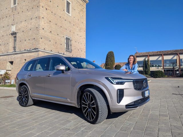 Volvo XC90 faro