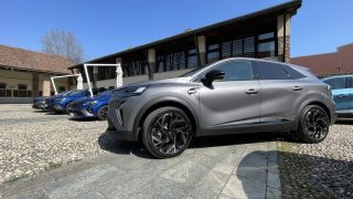 E Tech Renault gamma laterale 2