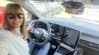 E Tech Renault guida