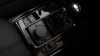 Mazda CX 30 2025 tunnel