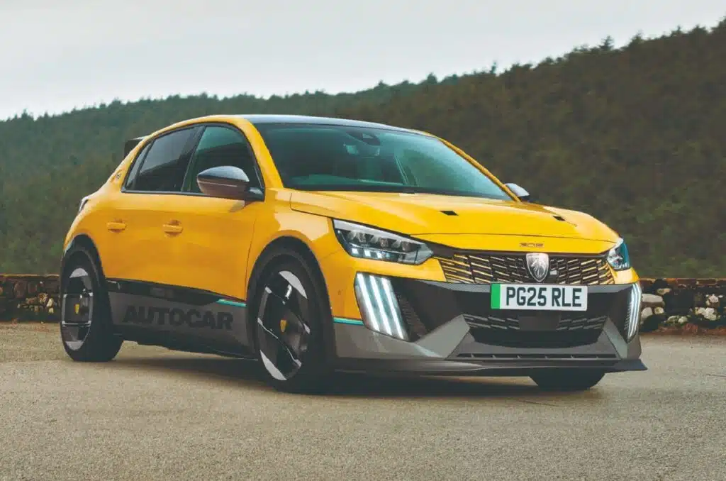 Alain Favey, CEO di Peugeot: fiducia, carisma francese e l’arrivo della e-208 GTI